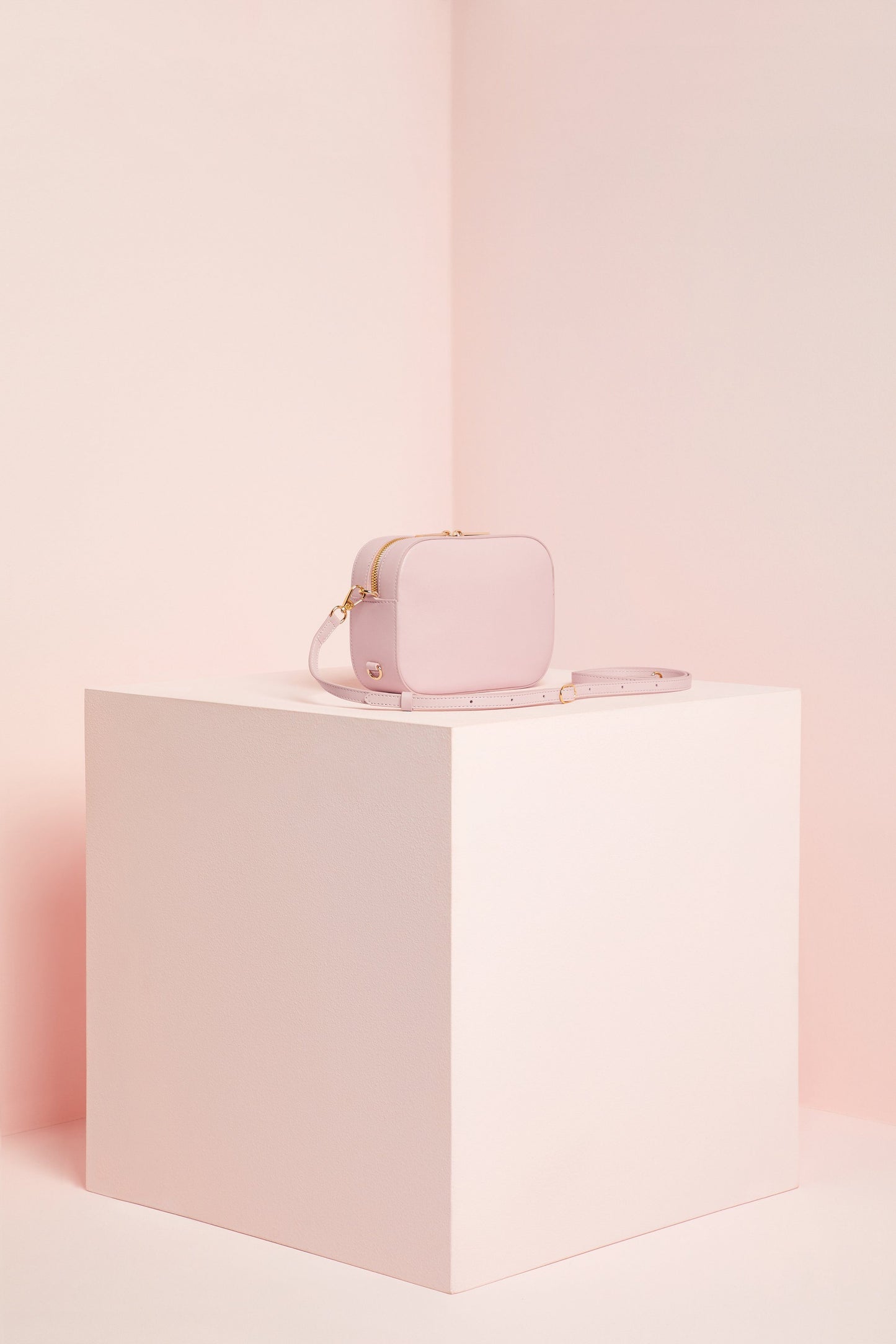 cotton-candy hover
