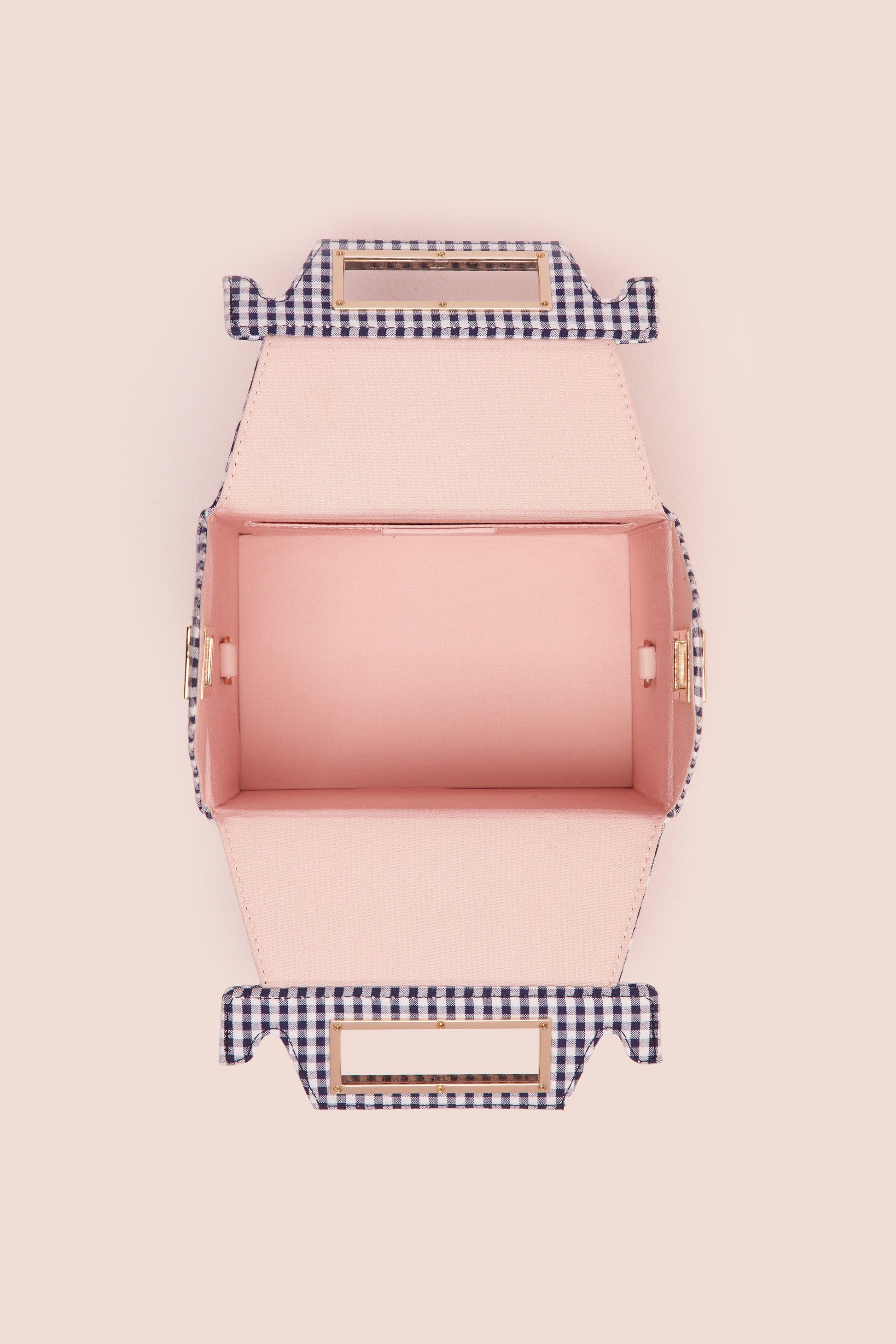 oxford-gingham no-zoom