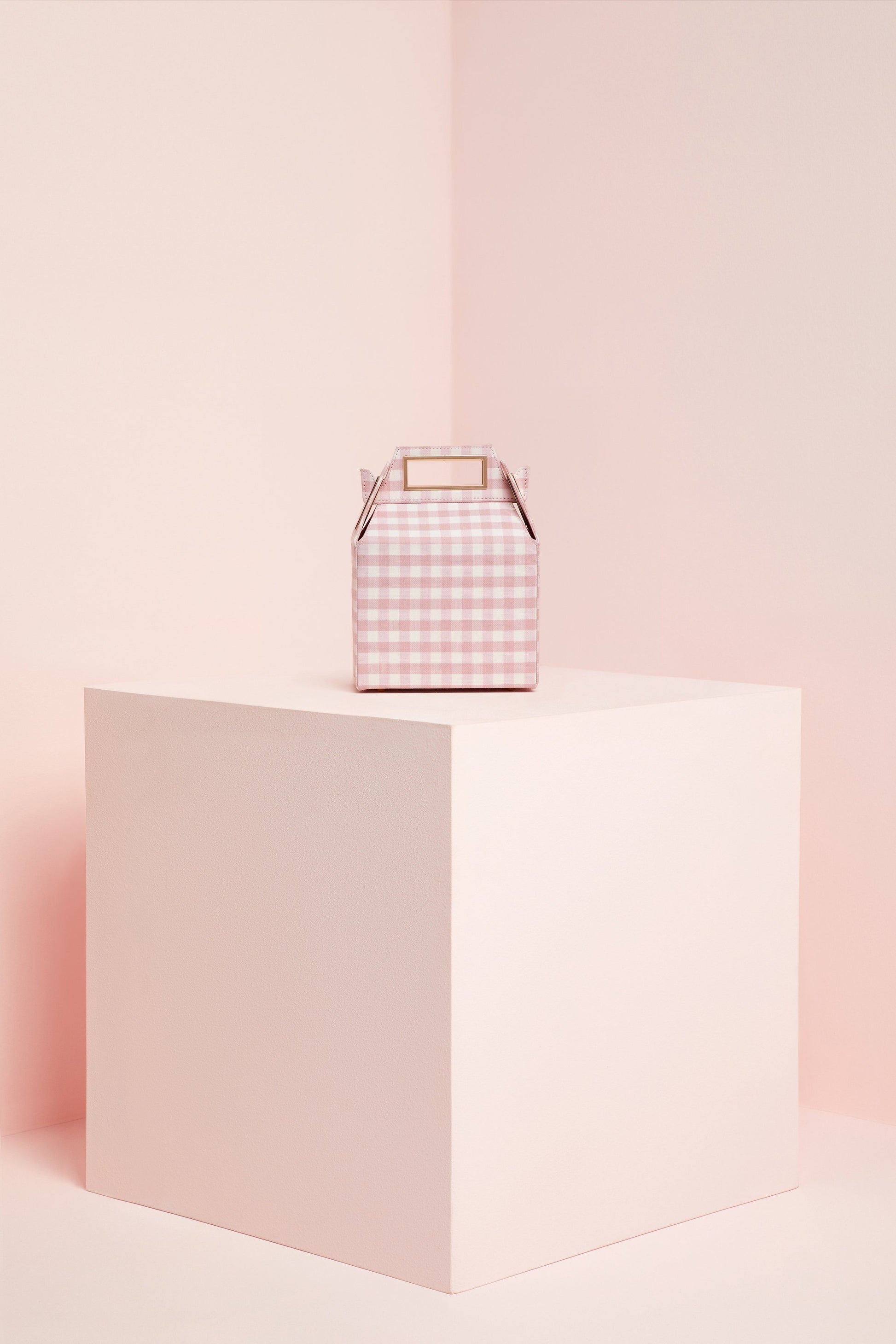 cotton-candy-gingham no-zoom